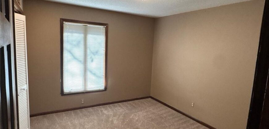 1524 NE 99TH Street, Kansas City, MO 64155