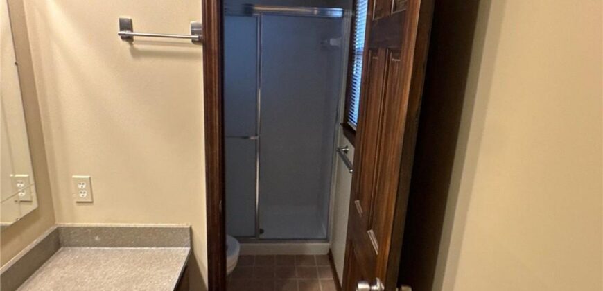 1524 NE 99TH Street, Kansas City, MO 64155