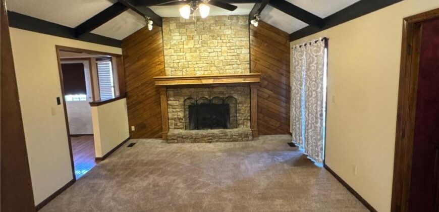 1524 NE 99TH Street, Kansas City, MO 64155