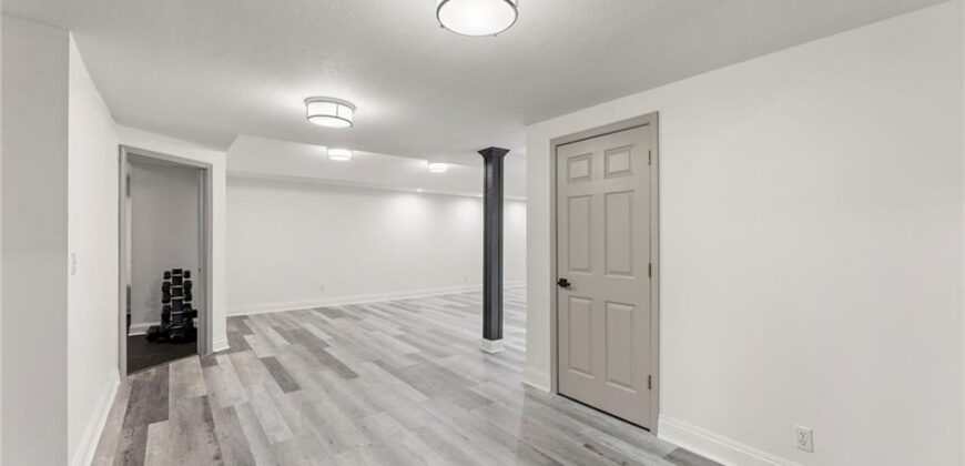 8901 N St Clair Avenue, Kansas City, MO 64154