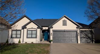 8901 N St Clair Avenue, Kansas City, MO 64154