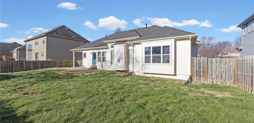 8901 N St Clair Avenue, Kansas City, MO 64154