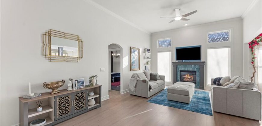 8901 N St Clair Avenue, Kansas City, MO 64154