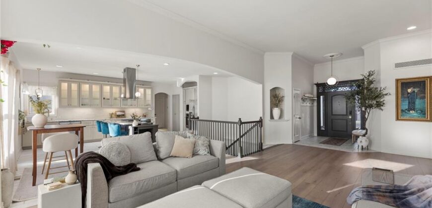 8901 N St Clair Avenue, Kansas City, MO 64154