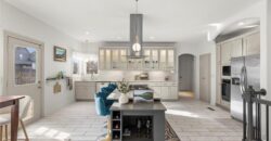 8901 N St Clair Avenue, Kansas City, MO 64154