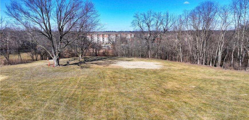 6121 NW Klamm Road, Kansas City, MO 64152