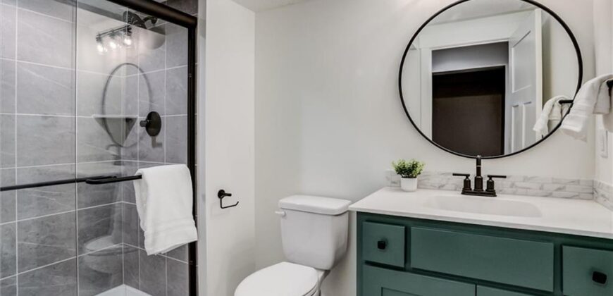 7370 N Lamar Avenue, Kansas City, MO 64152