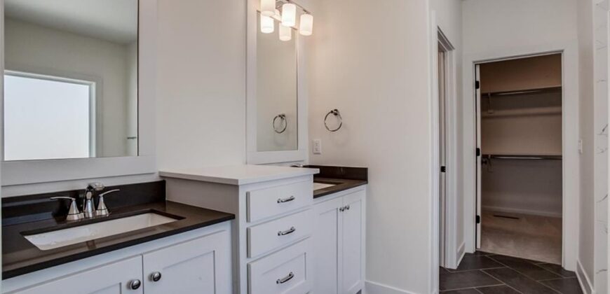 7504 NE 103rd Terrace, Kansas City, MO 64157