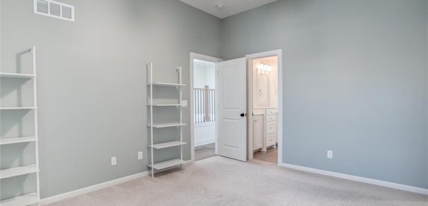 7504 NE 103rd Terrace, Kansas City, MO 64157