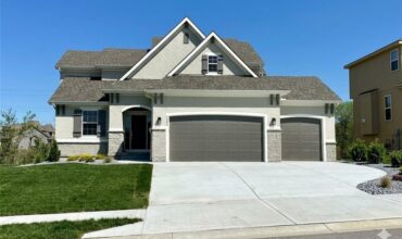 7504 NE 103rd Terrace, Kansas City, MO 64157