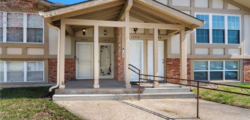 1444 NW 64th Terrace, Kansas City, MO 64118