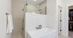 7614 N Skiles Avenue, Kansas City, MO 64158