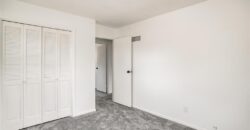 10106 NW Mirror Lake Drive, Kansas City, MO 64152