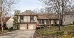10106 NW Mirror Lake Drive, Kansas City, MO 64152