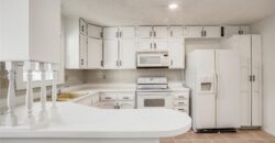 10106 NW Mirror Lake Drive, Kansas City, MO 64152