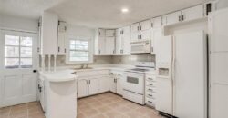 10106 NW Mirror Lake Drive, Kansas City, MO 64152