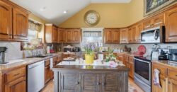 200 E 20th Terrace, Kearney, MO 64060