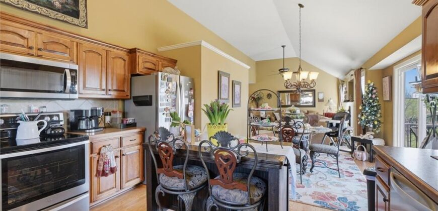 200 E 20th Terrace, Kearney, MO 64060