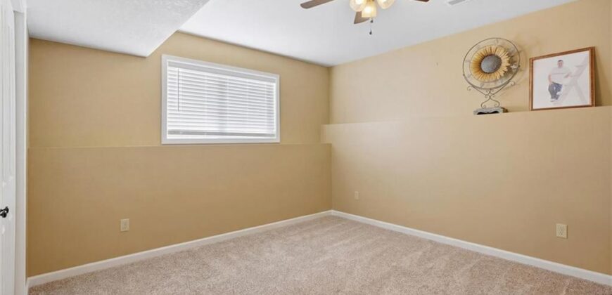 200 E 20th Terrace, Kearney, MO 64060