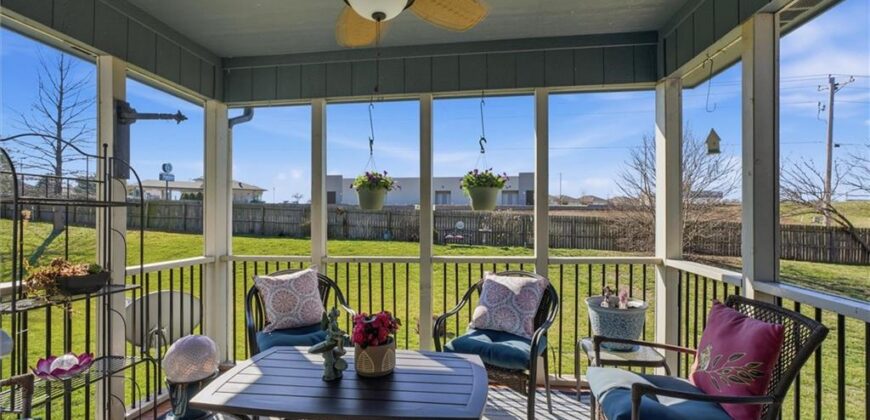 200 E 20th Terrace, Kearney, MO 64060