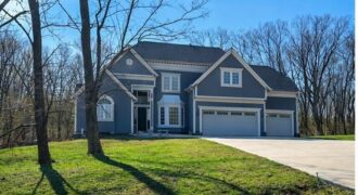 14921 Black Oak Drive, Smithville, MO 64089
