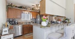 7001 N Askew Avenue, Gladstone, MO 64119