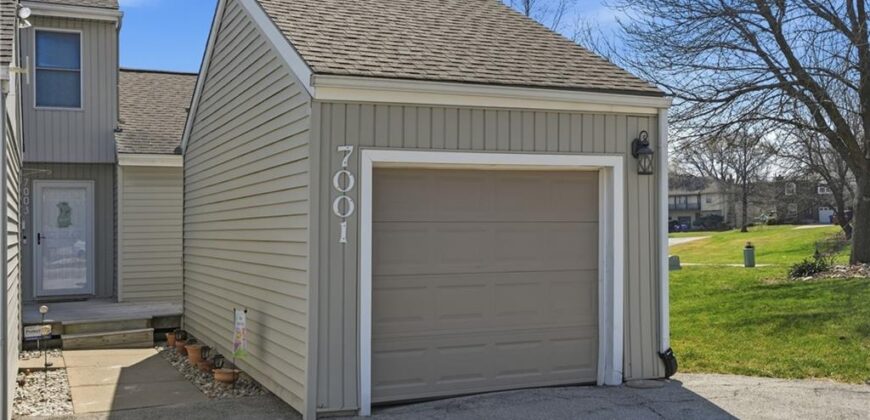 7001 N Askew Avenue, Gladstone, MO 64119