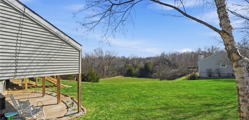 7001 N Askew Avenue, Gladstone, MO 64119