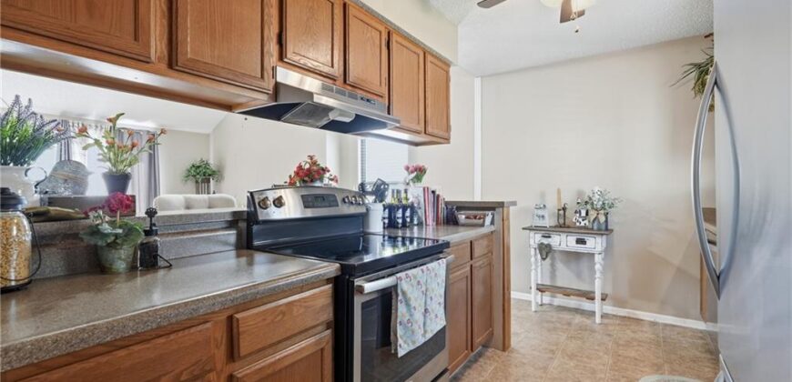 7001 N Askew Avenue, Gladstone, MO 64119