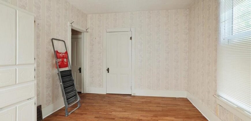 205 High Street, Platte City, MO 64079