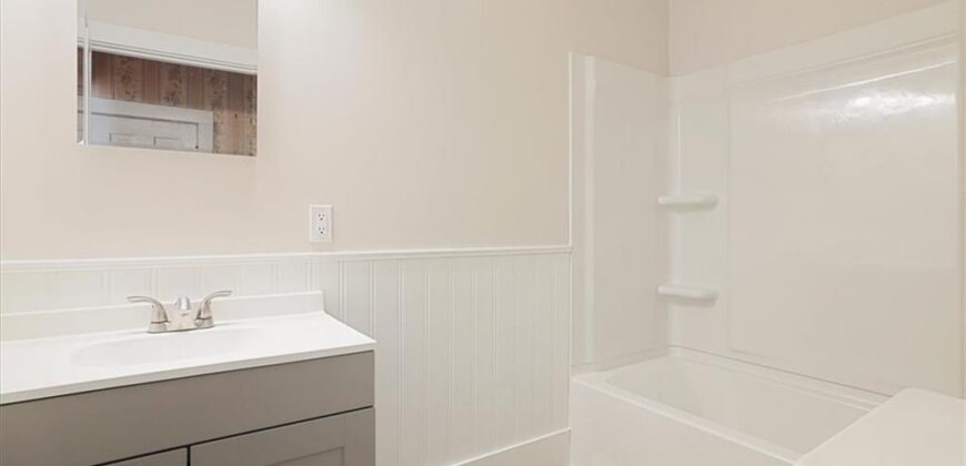 205 High Street, Platte City, MO 64079