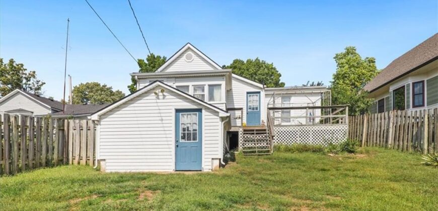 205 High Street, Platte City, MO 64079