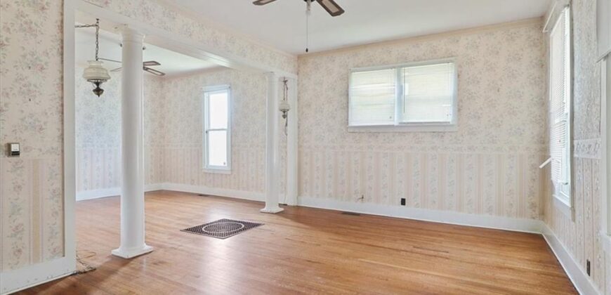 205 High Street, Platte City, MO 64079