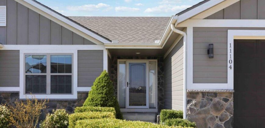 11104 N Belleview Avenue, Kansas City, MO 64155