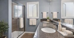 11104 N Belleview Avenue, Kansas City, MO 64155