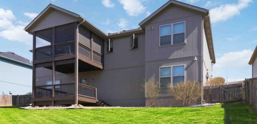 11104 N Belleview Avenue, Kansas City, MO 64155