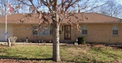 8613 N Boone Street, Kansas City, MO 64155