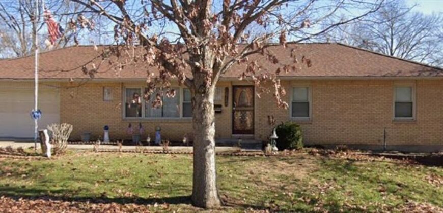 8613 N Boone Street, Kansas City, MO 64155