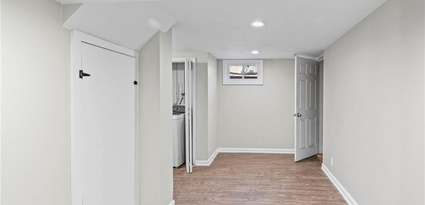 1508 NE Shady Lane Drive, Gladstone, MO 64118