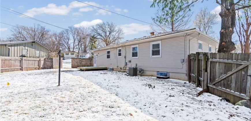 1508 NE Shady Lane Drive, Gladstone, MO 64118