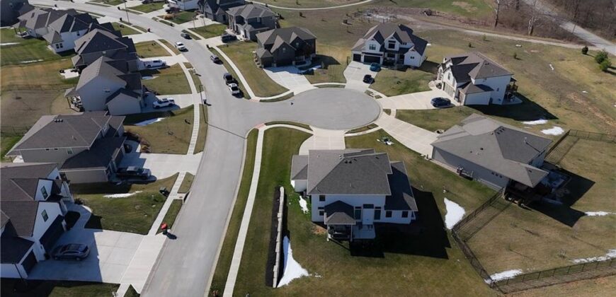 13226 Switchgrass Court, Kearney, MO 64060