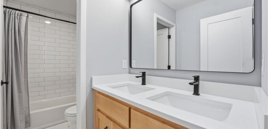 13226 Switchgrass Court, Kearney, MO 64060