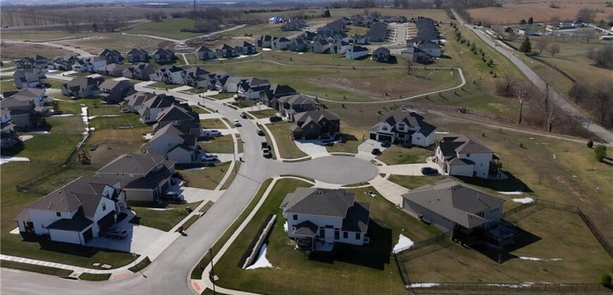 13226 Switchgrass Court, Kearney, MO 64060