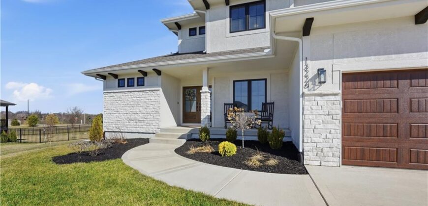 13226 Switchgrass Court, Kearney, MO 64060