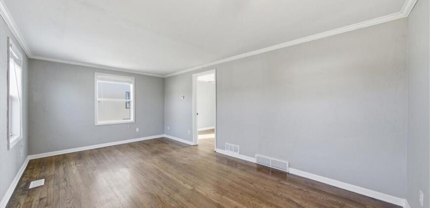 5609 N Walnut Street, Kansas City, MO 64118