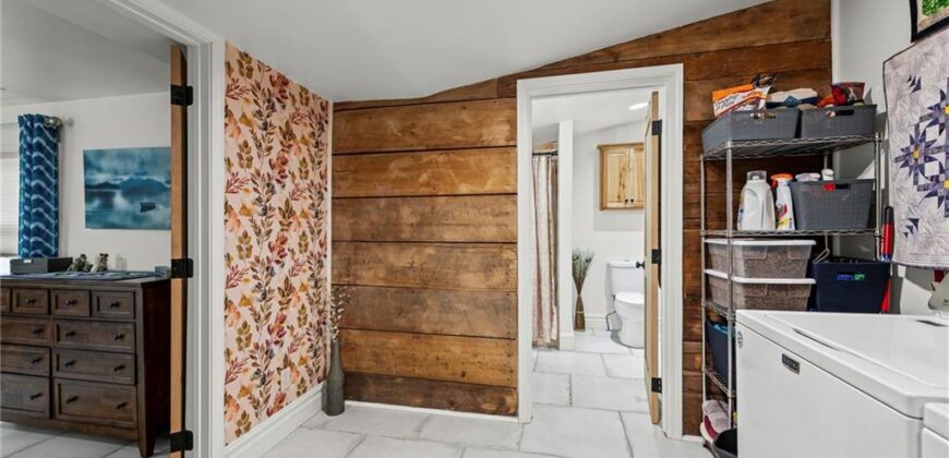 605 4th Street, Weston, MO 64098