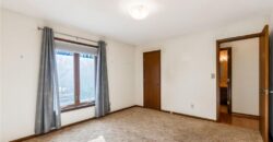 904 Blueberry Lane, Liberty, MO 64068