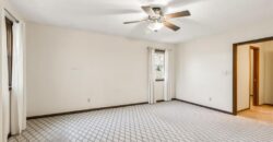 904 Blueberry Lane, Liberty, MO 64068