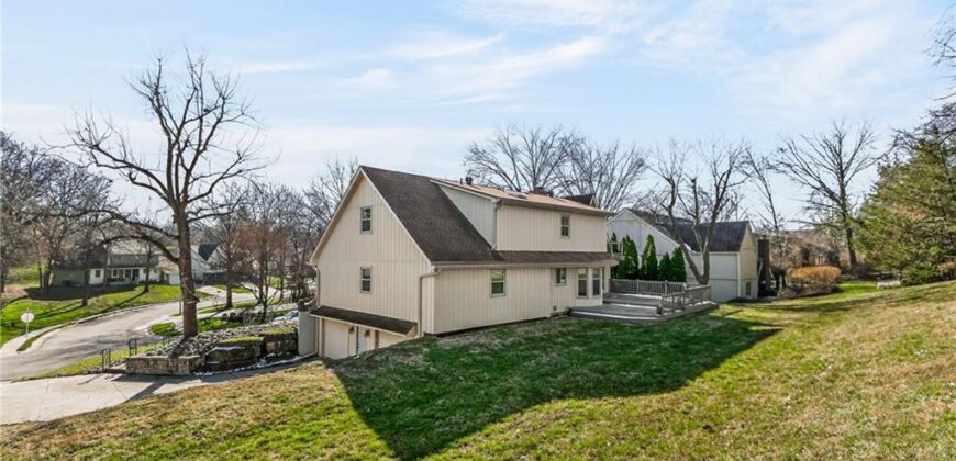 904 Blueberry Lane, Liberty, MO 64068