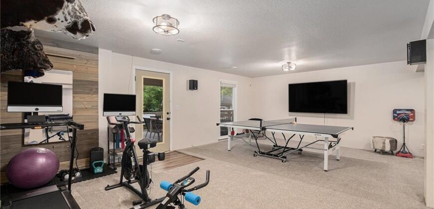 1404 Colony Drive, Kearney, MO 64060